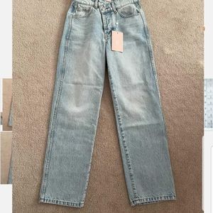 Revice 90's oey wash high waisted crisscross jeans